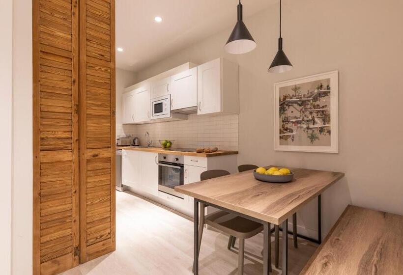 Апартаменты 2 Спальни, Aspasios Gracia Apartments