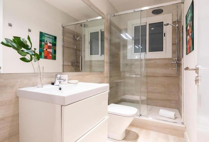 Апартаменты 2 Спальни, Aspasios Gracia Apartments