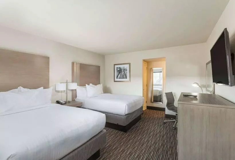 اتاق لوکس, Days Inn By Wyndham Yosemite Area