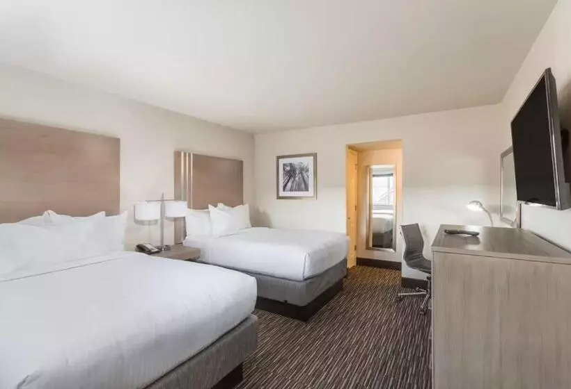 اتاق استاندارد با 2 تخت دوبل, Days Inn By Wyndham Yosemite Area