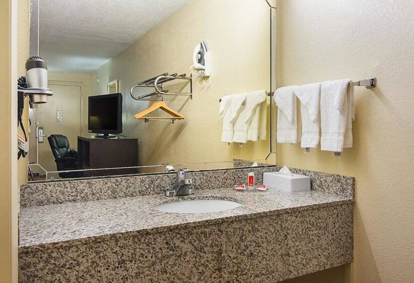 חדר סטנדרט שתי מיטות זוגיות, Econo Lodge Research Triangle Park