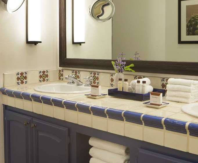 キングサイズベッドのスタンダードルーム, Inn Of Naples, Tapestry Collection By Hilton