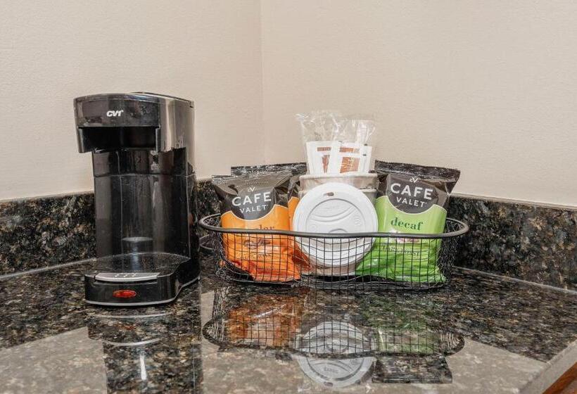 デラックスルーム, Red Roof Inn & Suites Calhoun