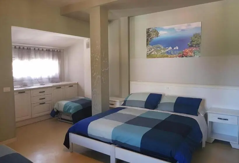 اتاق خانوادگی, B&b La Sicilia A Tavola