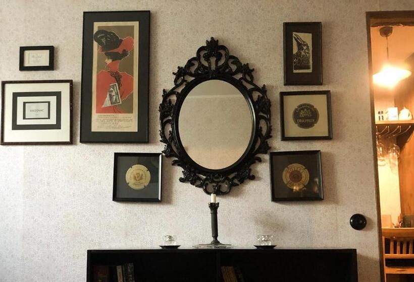 Habitació Estàndard, Vinoteegi Residents