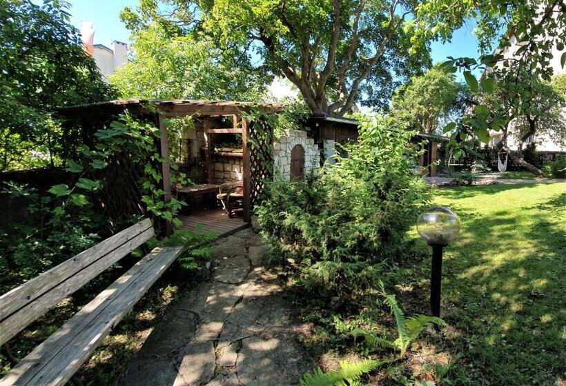 Habitació Deluxe, Vinoteegi Residents