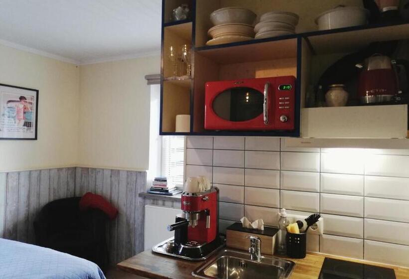 Apartament 1 Dormitori, Vinoteegi Residents