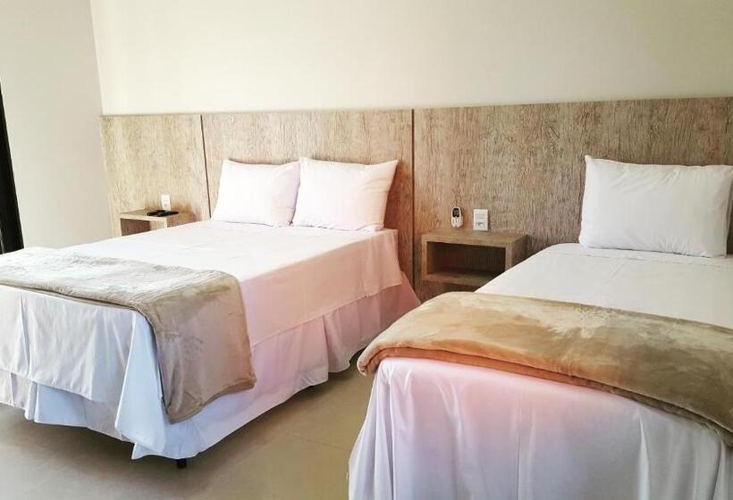 غرفة قياسية ثلاثية, Escarpas Resort