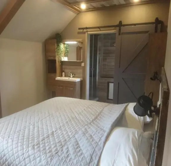スタンダードルーム, De Cyprian Bed & Breakfast
