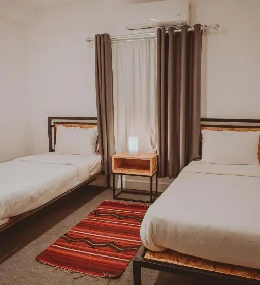اتاق لوکس, Nomads Hotel Petra