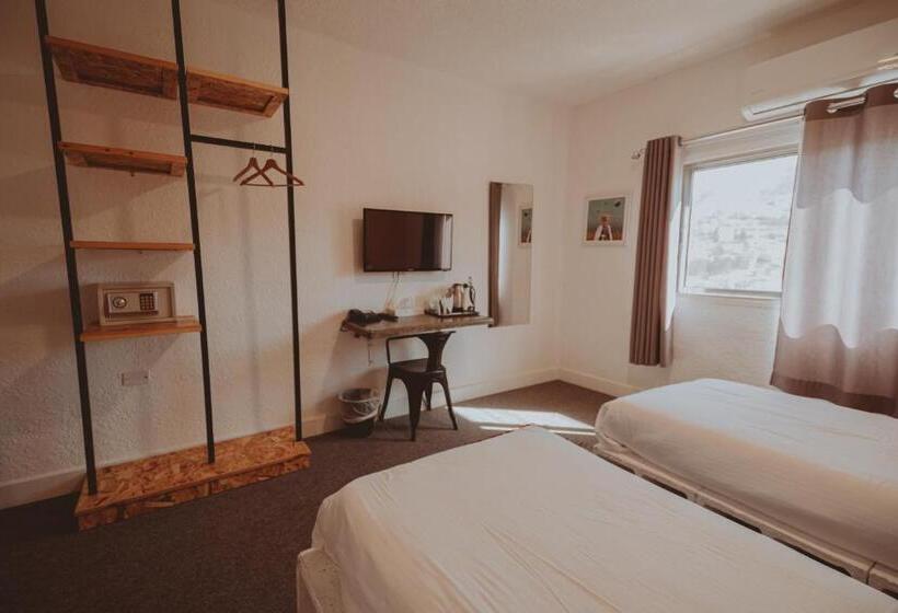 اتاق لوکس, Nomads Hotel Petra
