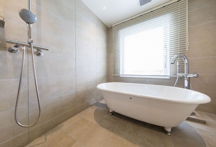 غرفة بريميوم, Tokyu Stay Okinawa Naha