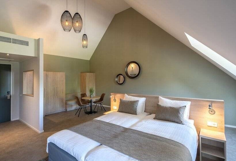 Семейный Номер, 46