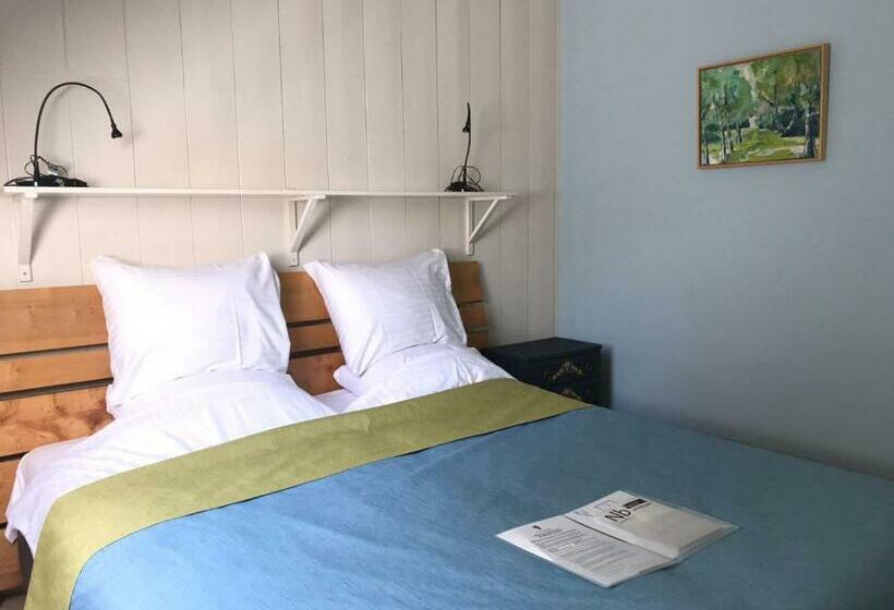 Basic Room, De Jufferen Lunsingh