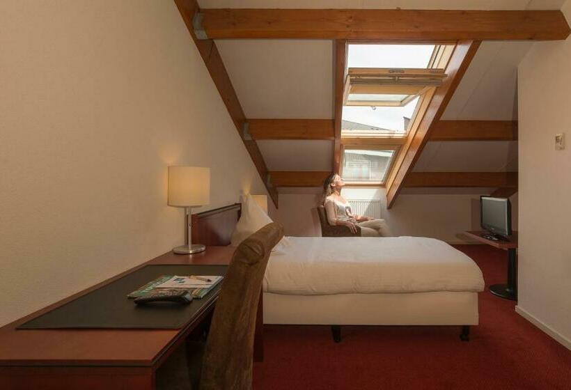 חדר סטנדרט יחיד, De Schildkamp