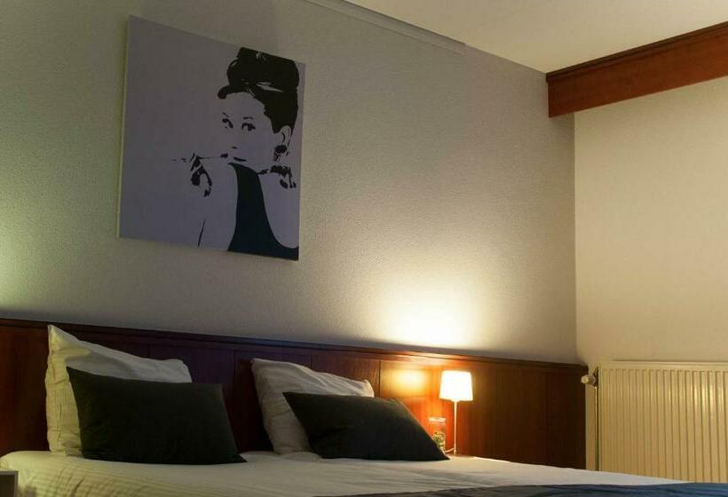 חדר דלוקס, De Schildkamp