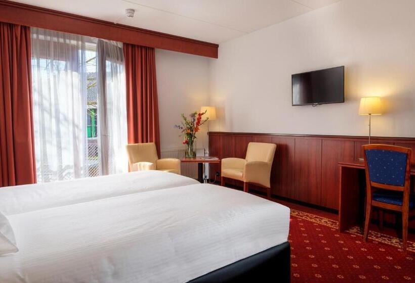 חדר סטנדרט, De Schildkamp