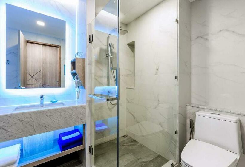 غرفة قياسية مطلّة علي حمام السباحة, Bluesotel Smart Krabi Aonang Beach   Adults Only   Sha Extra Plus