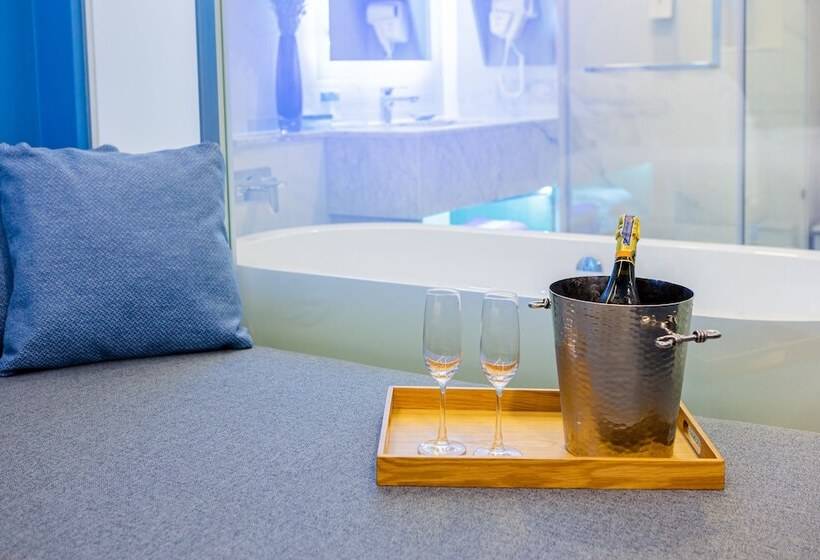 غرفة ديلوكس, Bluesotel Smart Krabi Aonang Beach   Adults Only   Sha Extra Plus