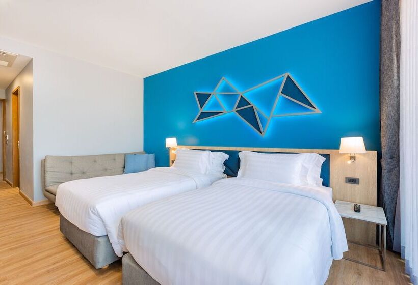 غرفة ديلوكس مطلة على حمام السباحة, Bluesotel Smart Krabi Aonang Beach   Adults Only   Sha Extra Plus