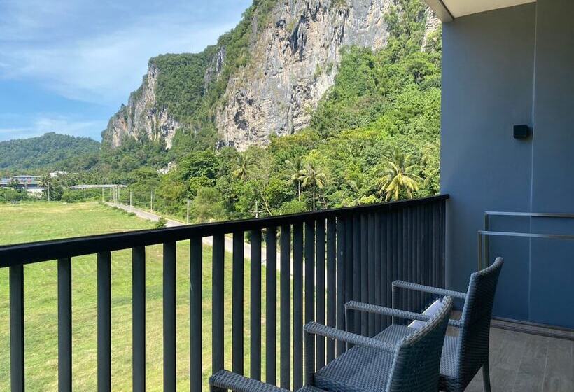 غرفة ديلوكس ثلاثية, Bluesotel Smart Krabi Aonang Beach   Adults Only   Sha Extra Plus