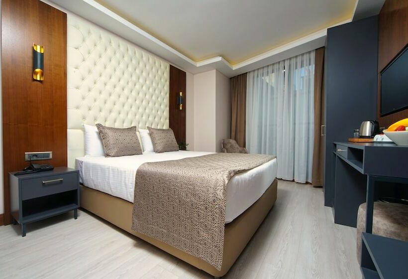 اتاق استاندارد, My Dream Istanbul