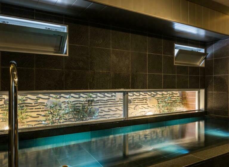 اتاق استاندارد, Super Hotel Premier Hakataeki