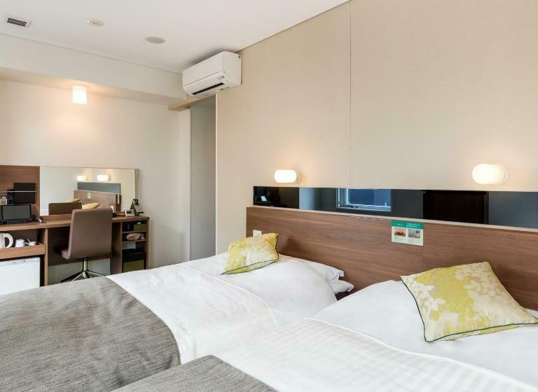 اتاق استاندارد, Super Hotel Premier Hakataeki