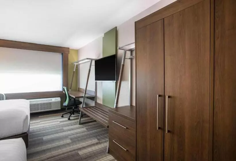 スタンダードルーム, Holiday Inn Express & Suites Ludington, An Ihg