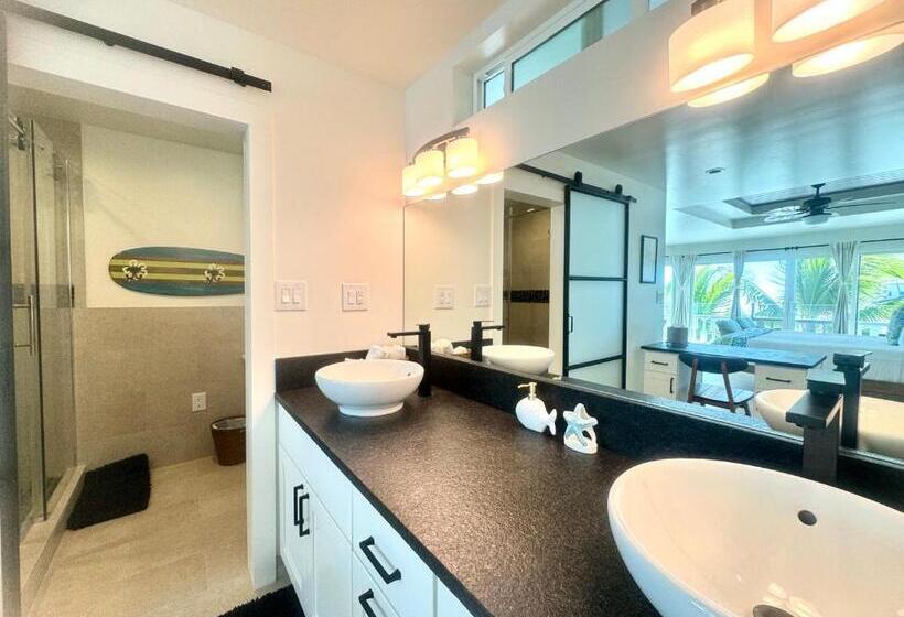 海の見えるスタンダードスタジオ, Kona Tiki