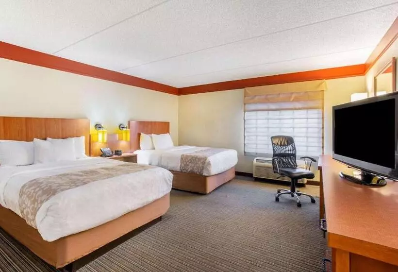 デラックスルーム, La Quinta By Wyndham Raleigh Cary