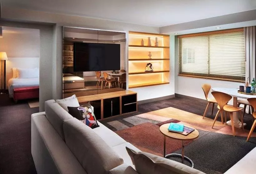 デラックススイート, Sls Hotel, A Luxury Collection Hotel, Beverly Hills