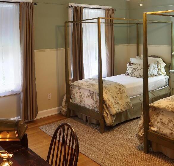 高级大房间, Lilac Inn