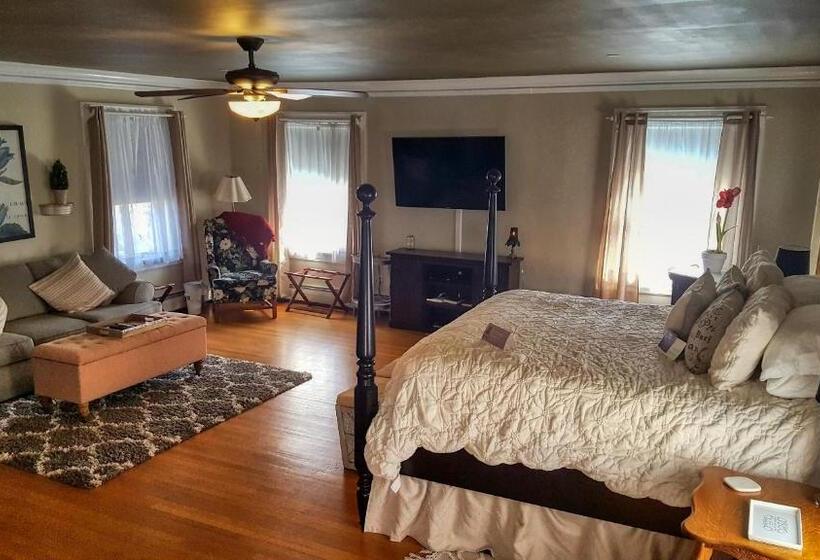 高级套房, Lilac Inn