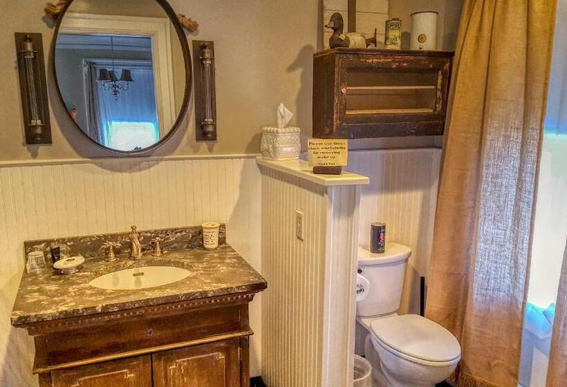 高级套房, Lilac Inn