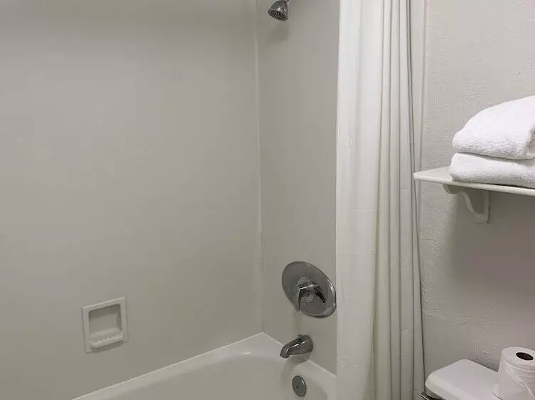 ２ダブルベッドのスタンダードルーム, Travelodge By Wyndham Tuscaloosa