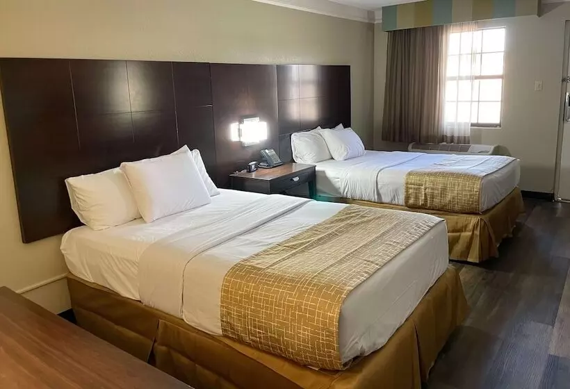 ２ダブルベッドのスタンダードルーム, Travelodge By Wyndham Tuscaloosa