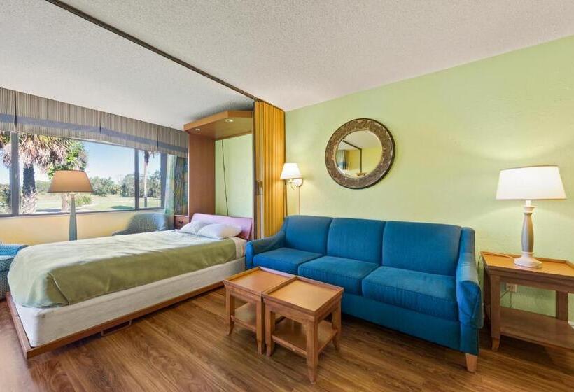 إستوديو قياسى, Lehigh Resort Club