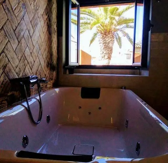 デラックススイート, Hospedium Hotel El Nido De Alcudia Suites
