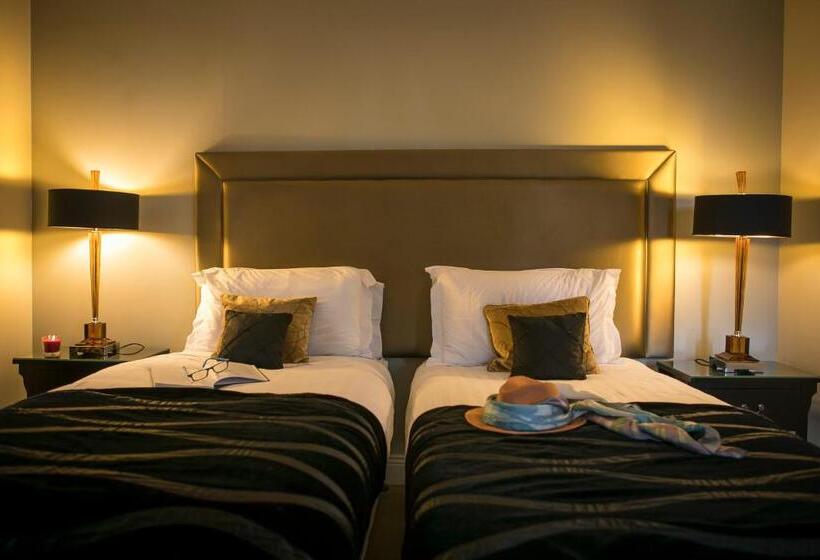 デラックスルーム, Keenans Boutique