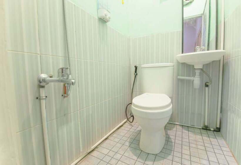 デラックスルーム, Oyo 2310 Residence 68