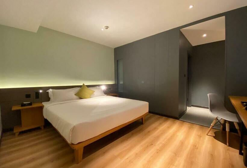 スタンダードルーム, Yunfan