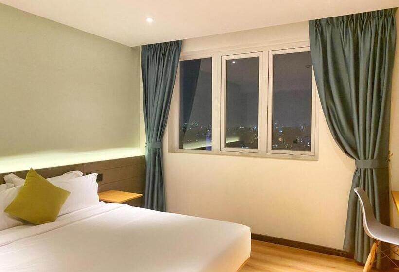 ジュニアスイート, Yunfan