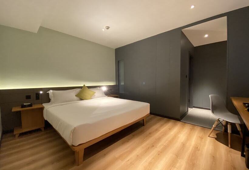 ビジネスルーム, Yunfan