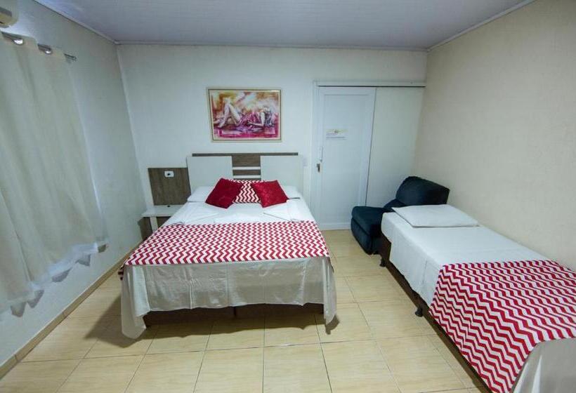 プールビュースイート, Cachoeira Dos Pássaros