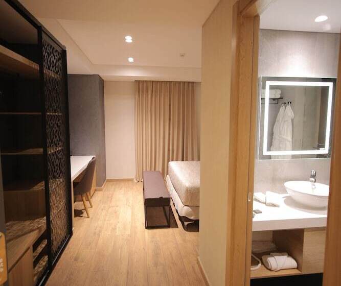 חדר סטנדרט, Richmond