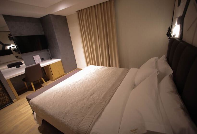 חדר סטנדרט, Richmond