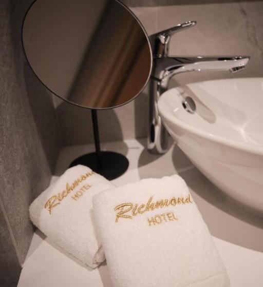 חדר סטנדרט, Richmond