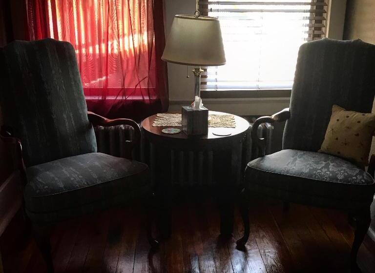 غرفة ديلوكس, Laughing Heart Lodge