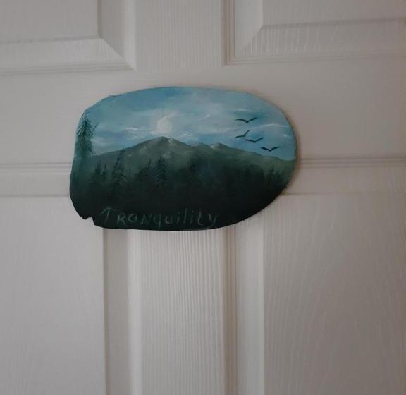 غرفة قياسية سرير كينج, Laughing Heart Lodge